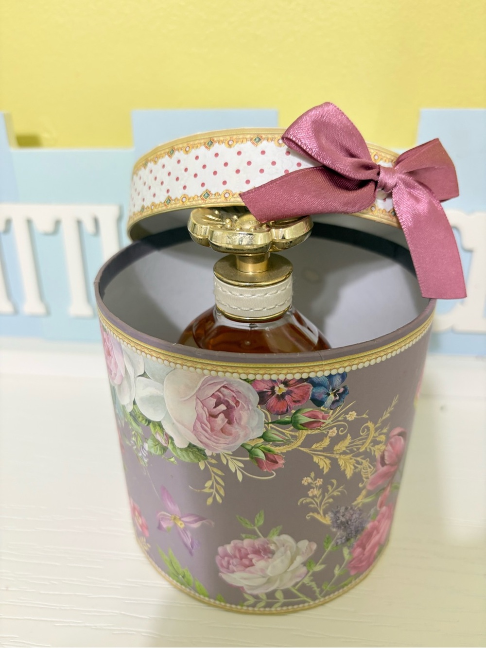 Coach dreams sunset - decorative bottle